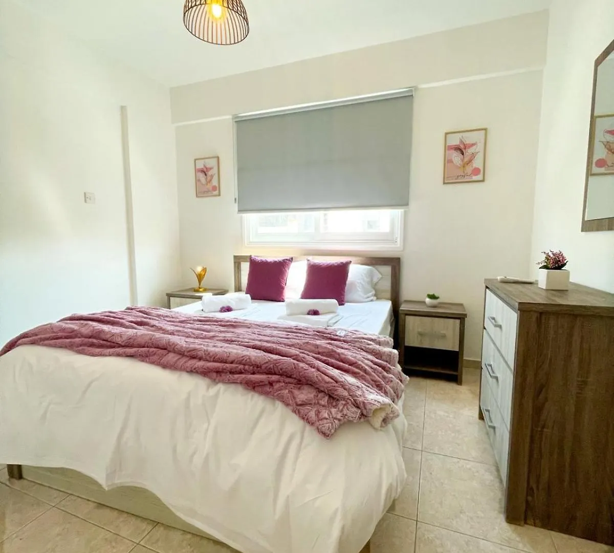 Seawitch Apartment لارنكا قبرص